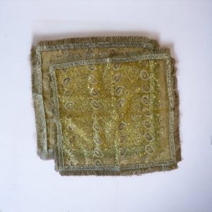 Mat for deity - size 50 x 50 cm