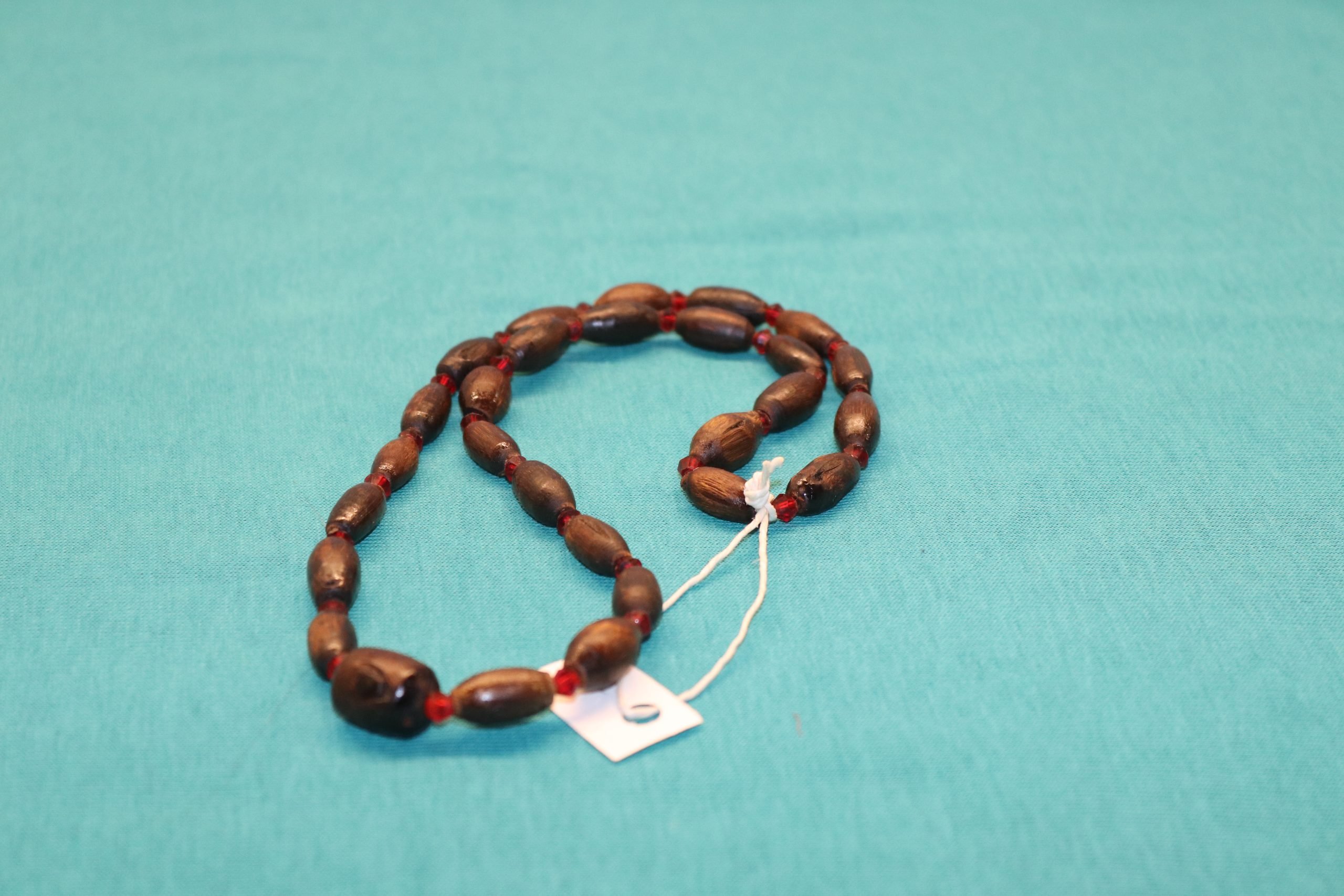 Tulsi & red colored beads Pendant - Image 2